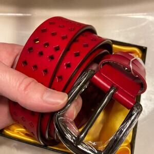 Leather Belts for Women, Soft Leather Women's Belts with Pin Buckle